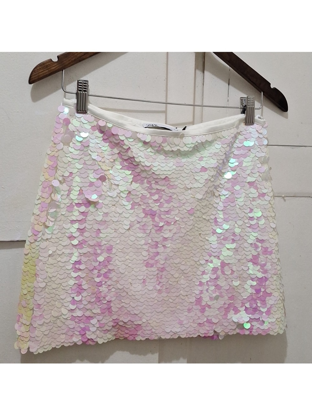 Size Small | Zara | Pink Sequin Skirt